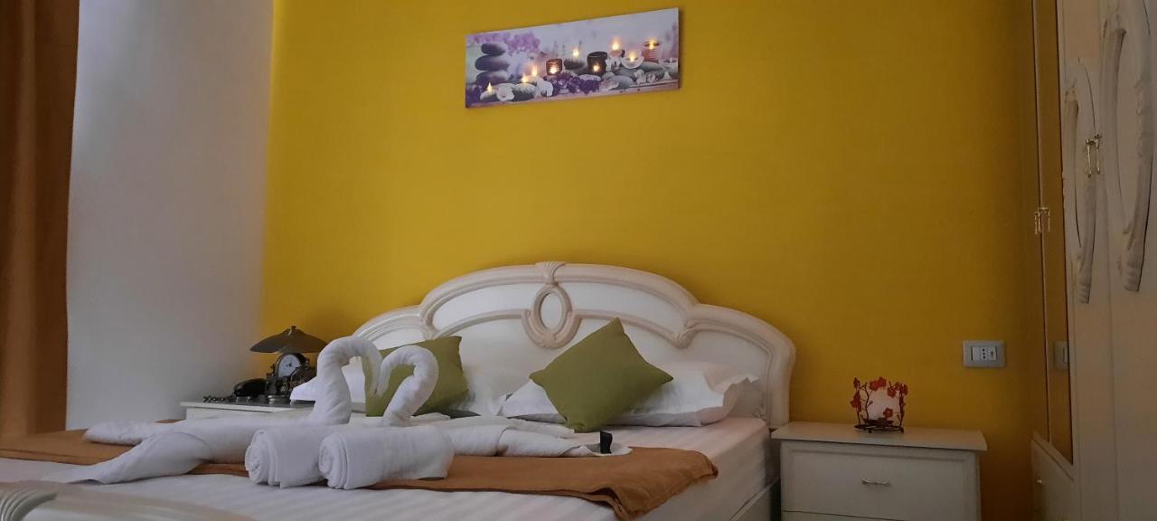 Apartmán Apartament Clara Përmet Exteriér fotografie